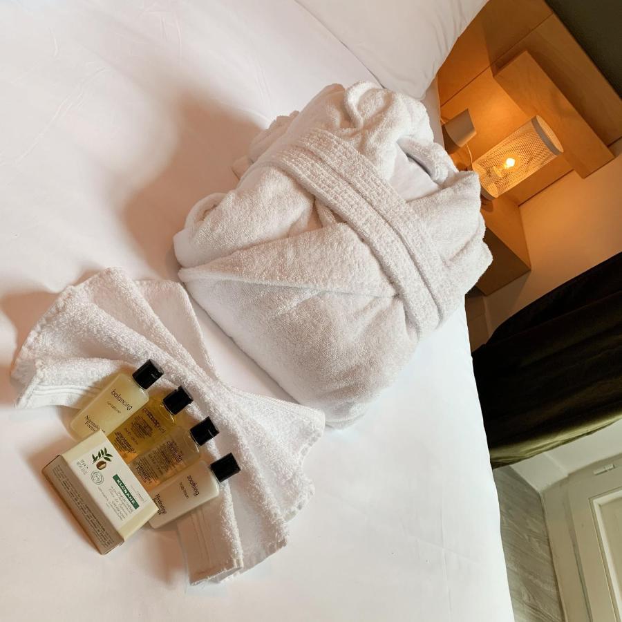 Suite Cosy Flat - Hyper-Centre Avec Sauna Privatif Senlis  Ngoại thất bức ảnh